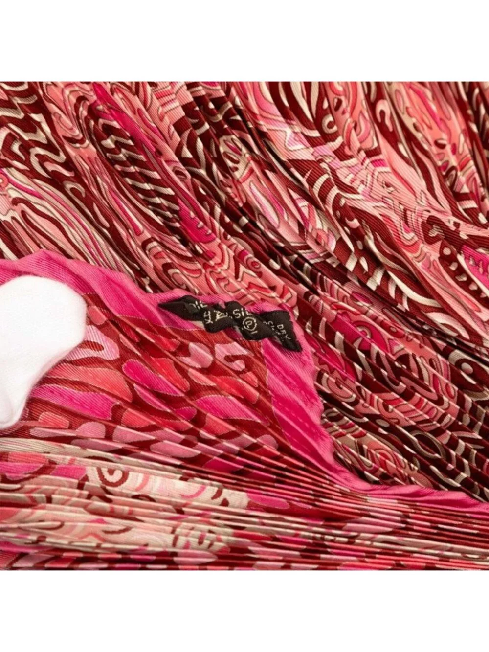 Hermes Carre la Legende du Poisson Corail Coral and Fish Legend Pleats Scarf